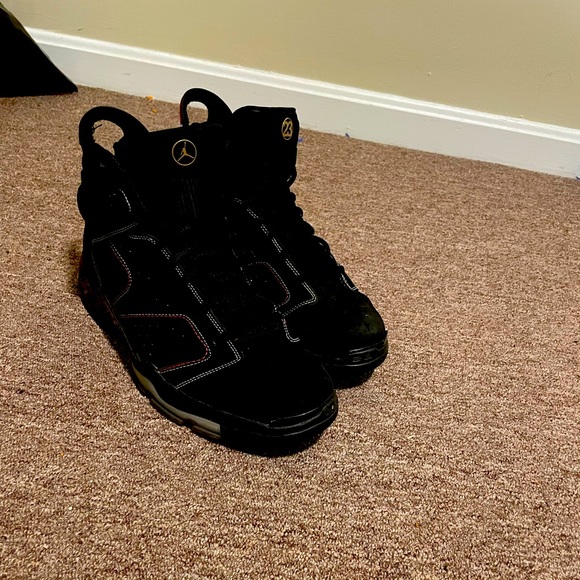 Jordan’s 6-13-23 Sz12 - Picture 1 of 5